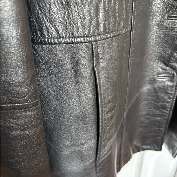 Vintage Y2K Danier Leather Jacket - Picture 3 of 12